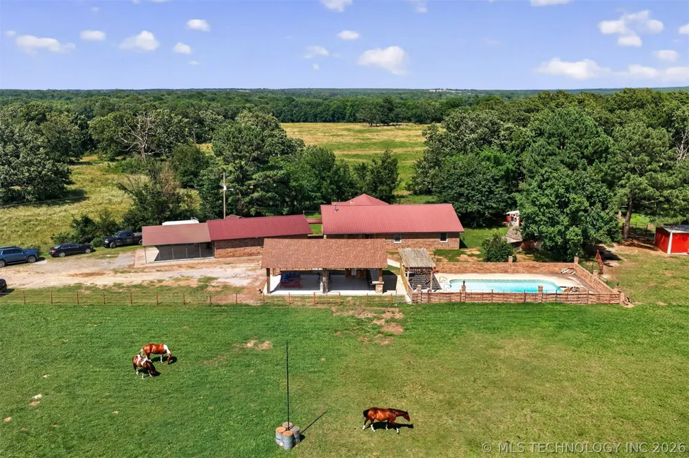 7383 S 447 ROAD Rose, OK 74364