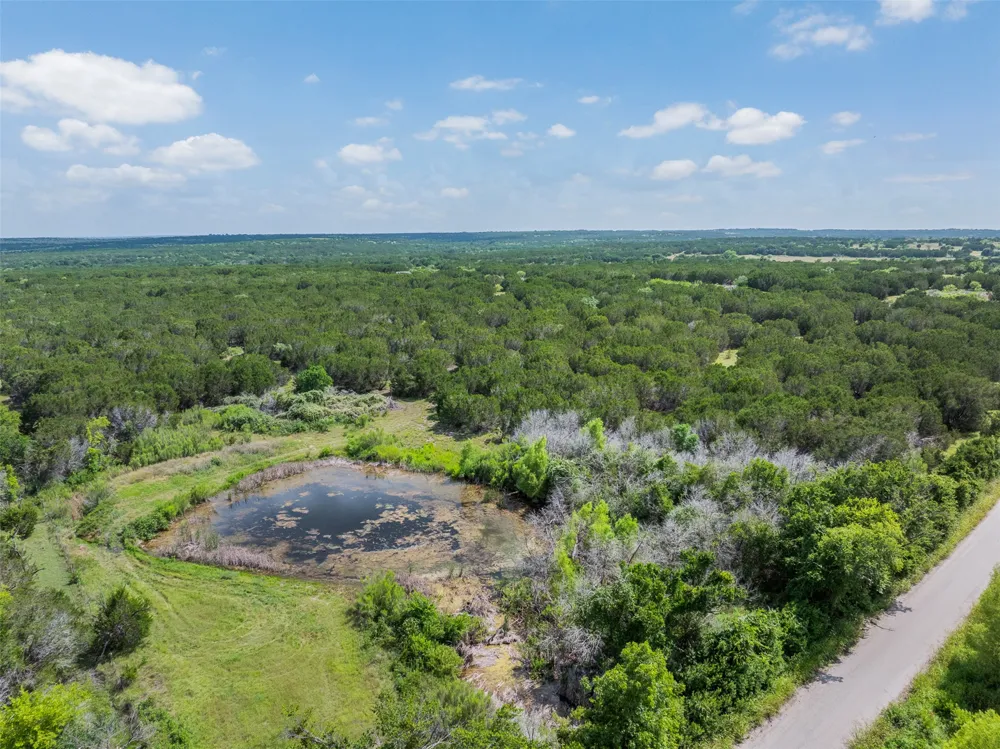 2555 County Road 1139 Lampasas, TX 76550