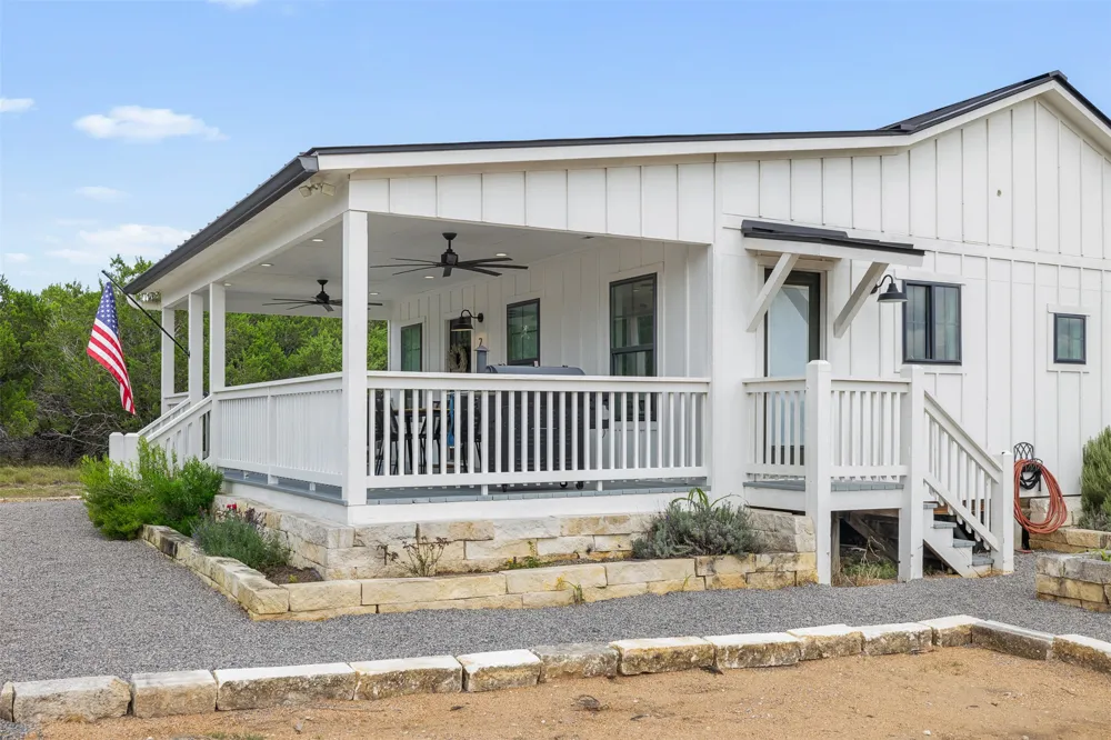 2555 County Road 1139 Lampasas, TX 76550