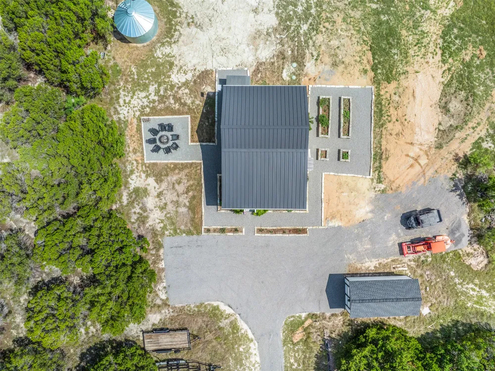 2555 County Road 1139 Lampasas, TX 76550