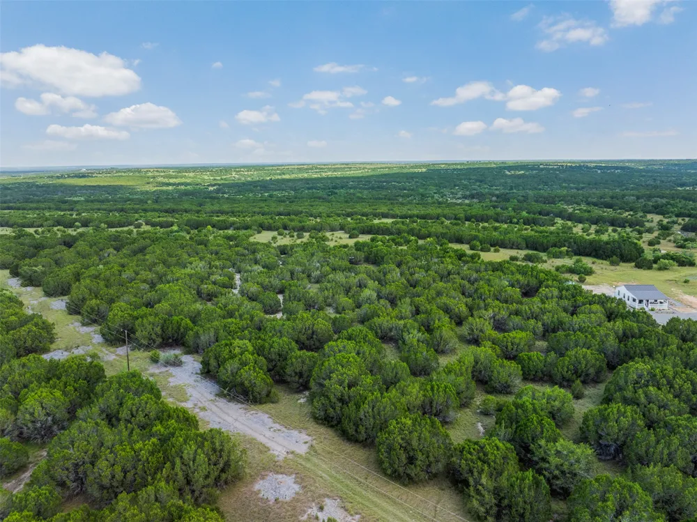 2555 County Road 1139 Lampasas, TX 76550