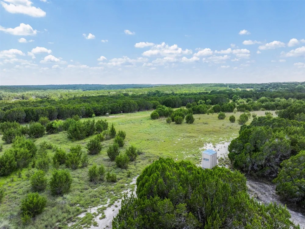 2555 County Road 1139 Lampasas, TX 76550