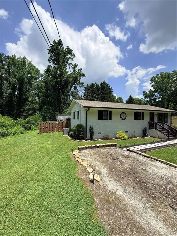 314 Spring Street Toccoa, GA 30577