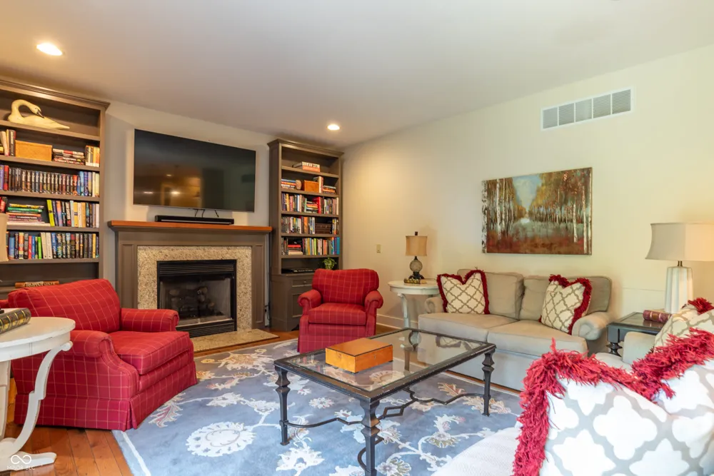 1917 Cornerstone Way Ellettsville, IN 47429