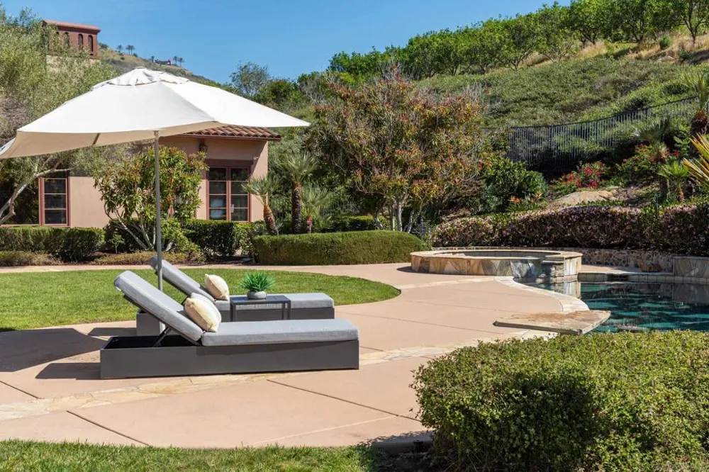 17813 La Amapola Rancho Santa Fe, CA 92067