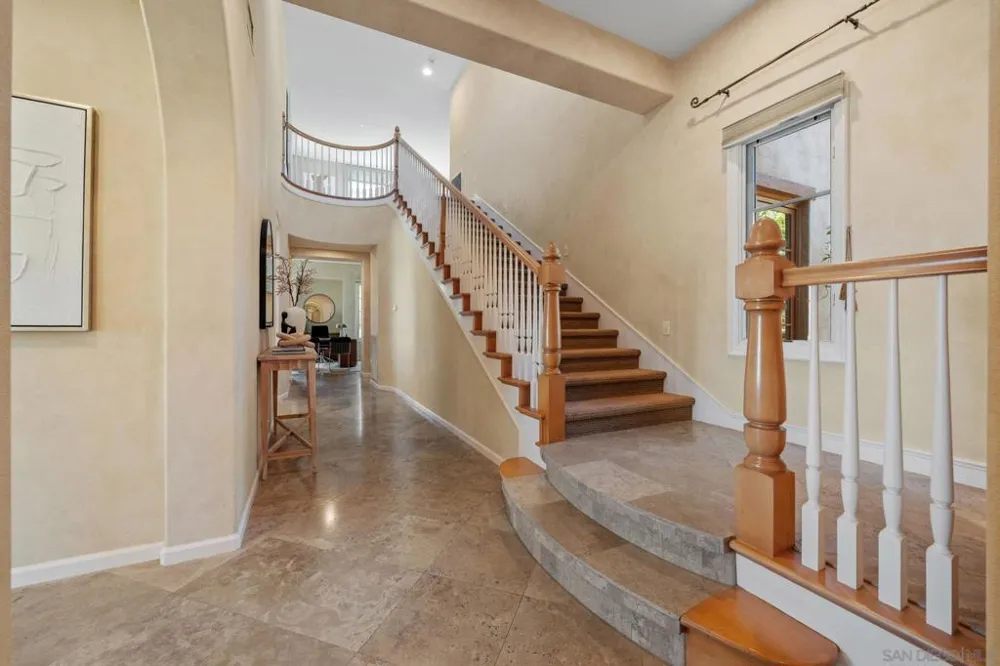 17813 La Amapola Rancho Santa Fe, CA 92067