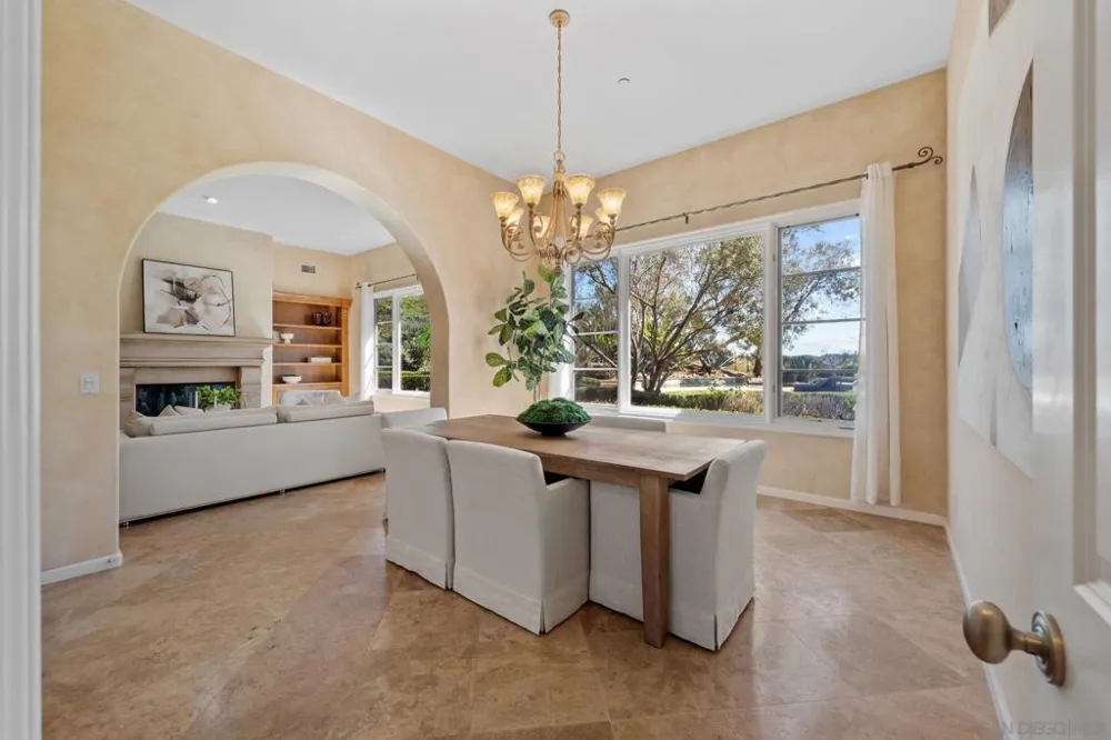17813 La Amapola Rancho Santa Fe, CA 92067