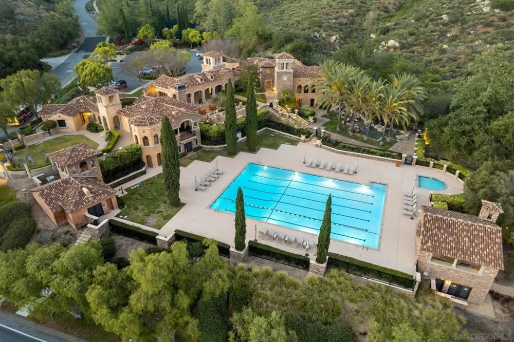 17813 La Amapola Rancho Santa Fe, CA 92067