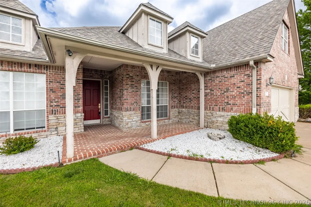 3701 Narcissus Avenue Broken Arrow, OK 74012