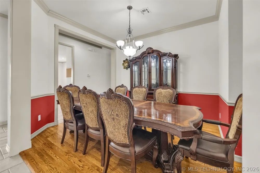 3701 Narcissus Avenue Broken Arrow, OK 74012