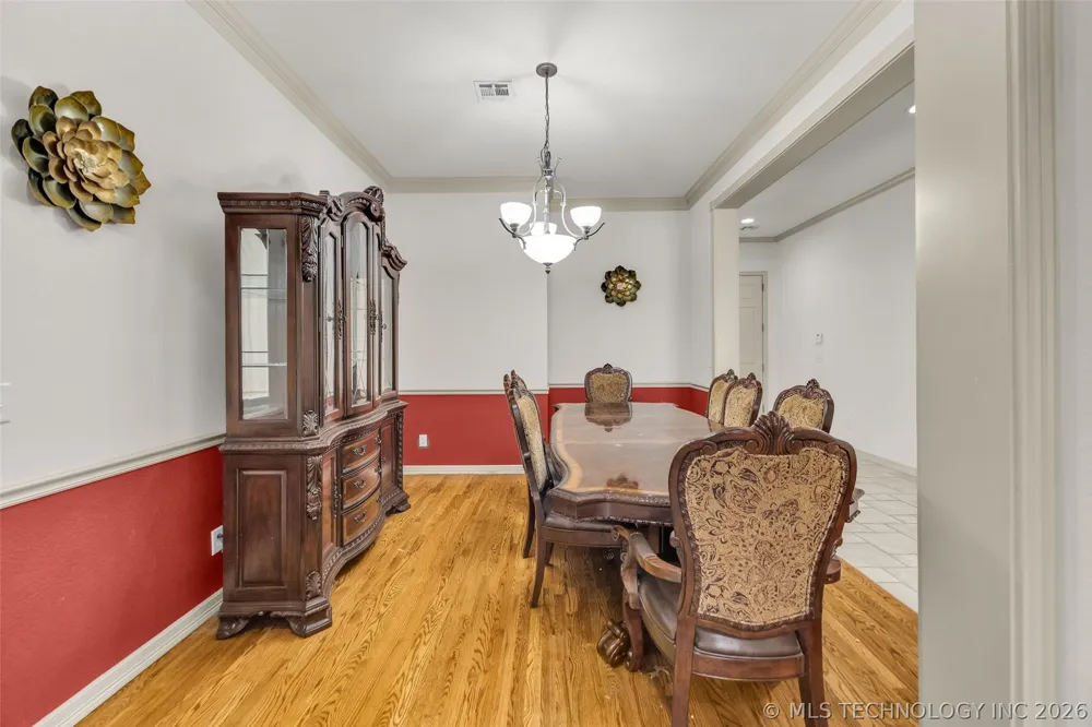 3701 Narcissus Avenue Broken Arrow, OK 74012