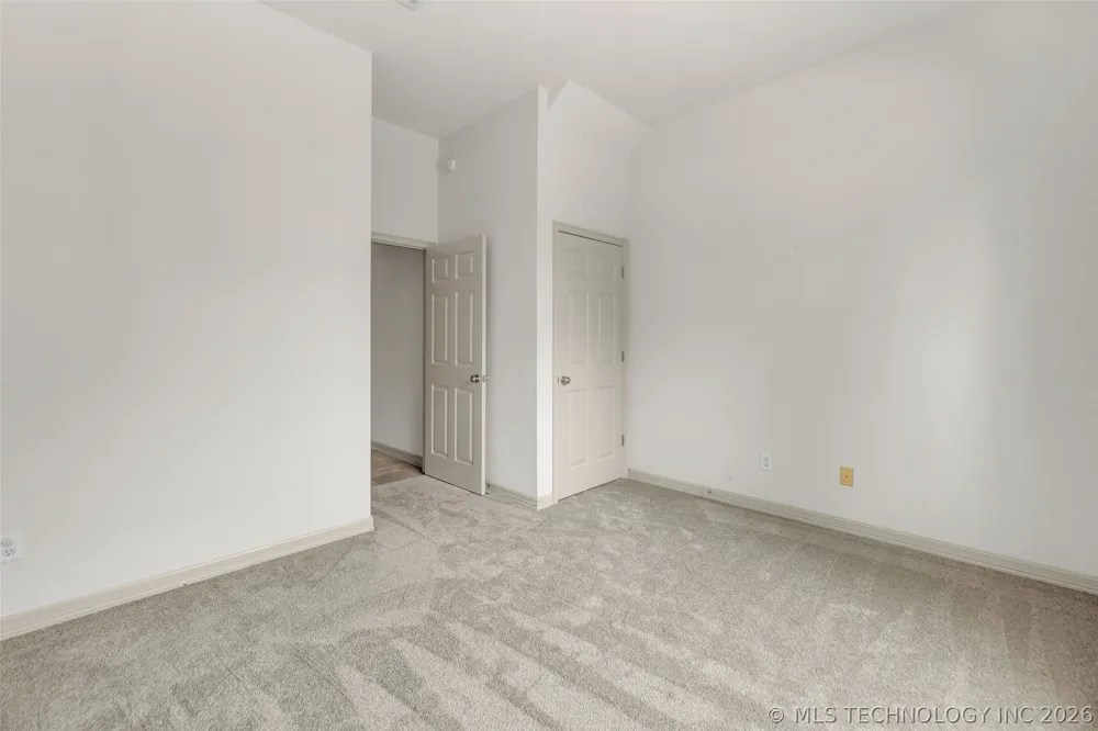 3701 Narcissus Avenue Broken Arrow, OK 74012