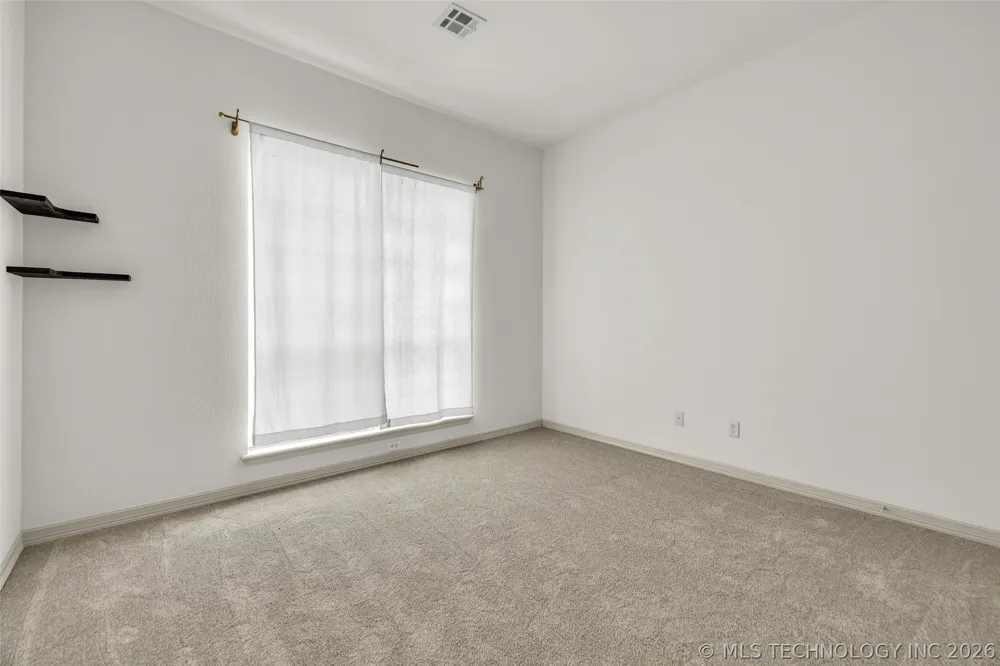 3701 Narcissus Avenue Broken Arrow, OK 74012