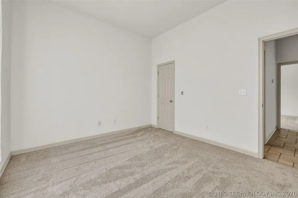 3701 Narcissus Avenue Broken Arrow, OK 74012