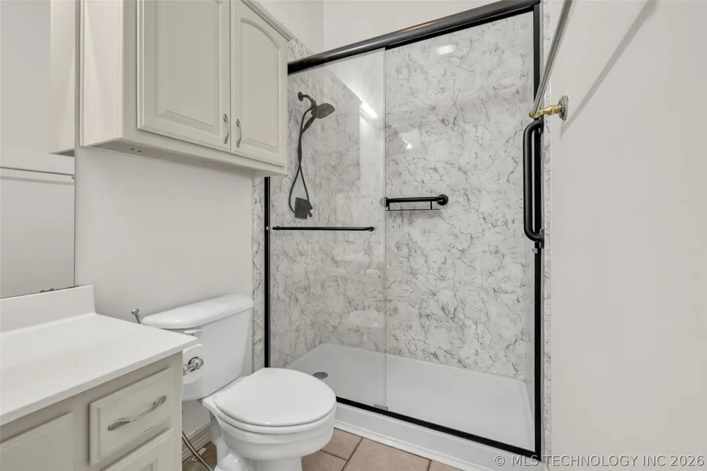 3701 Narcissus Avenue Broken Arrow, OK 74012