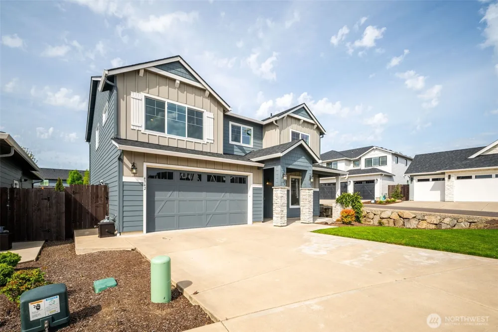 4342 S 16th Way Ridgefield, WA 98642