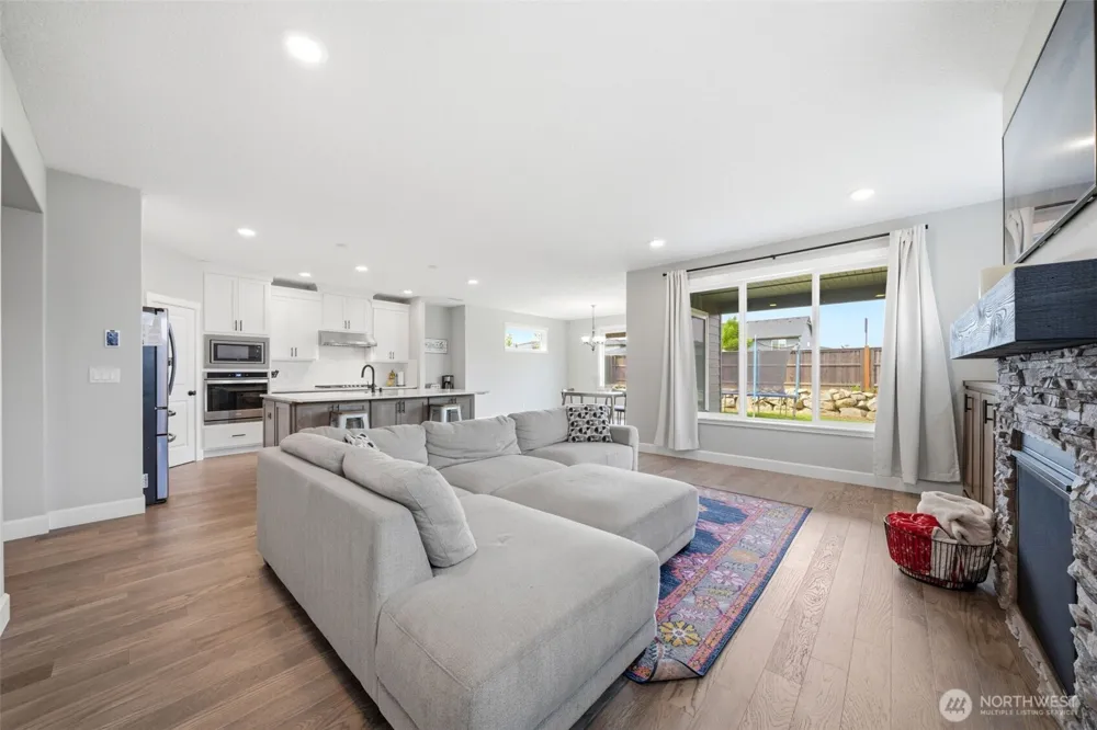 4342 S 16th Way Ridgefield, WA 98642