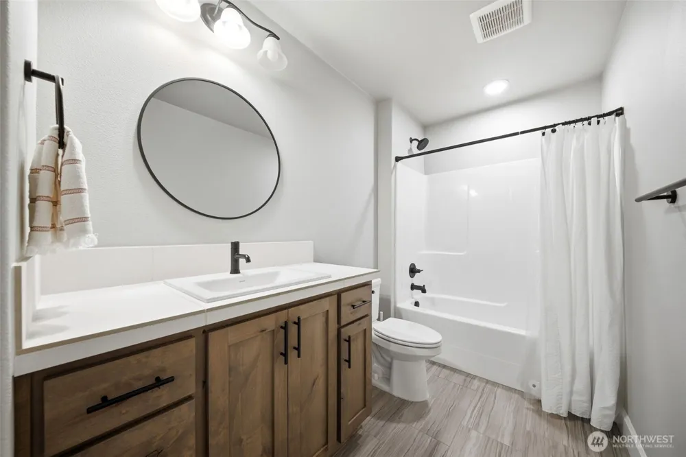 4342 S 16th Way Ridgefield, WA 98642