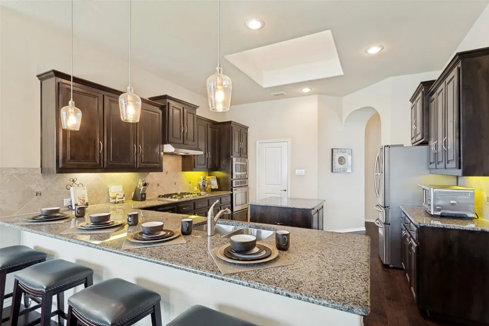 27 Oakridge Lane Edgecliff Village, TX 76134