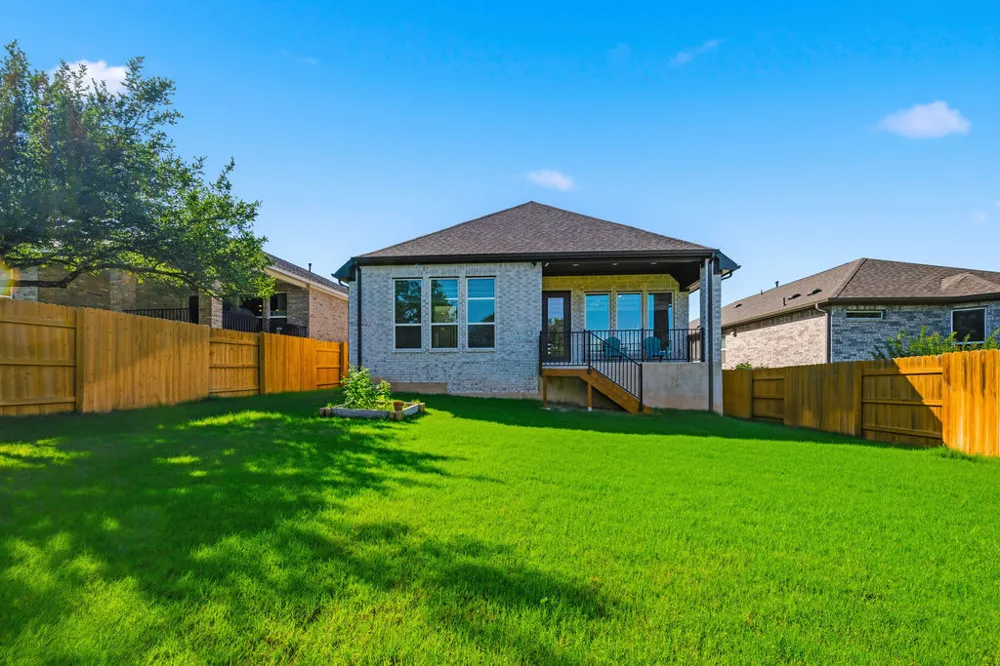 304 Barton Oak Trail Georgetown, TX 78628