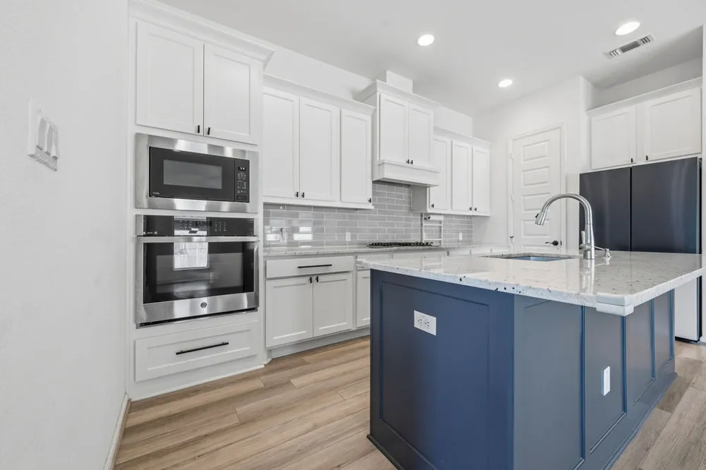 304 Barton Oak Trail Georgetown, TX 78628
