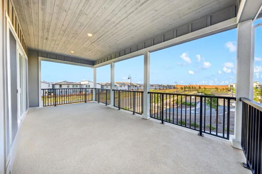 2466 Shore Vista Fairfield, CA 94533