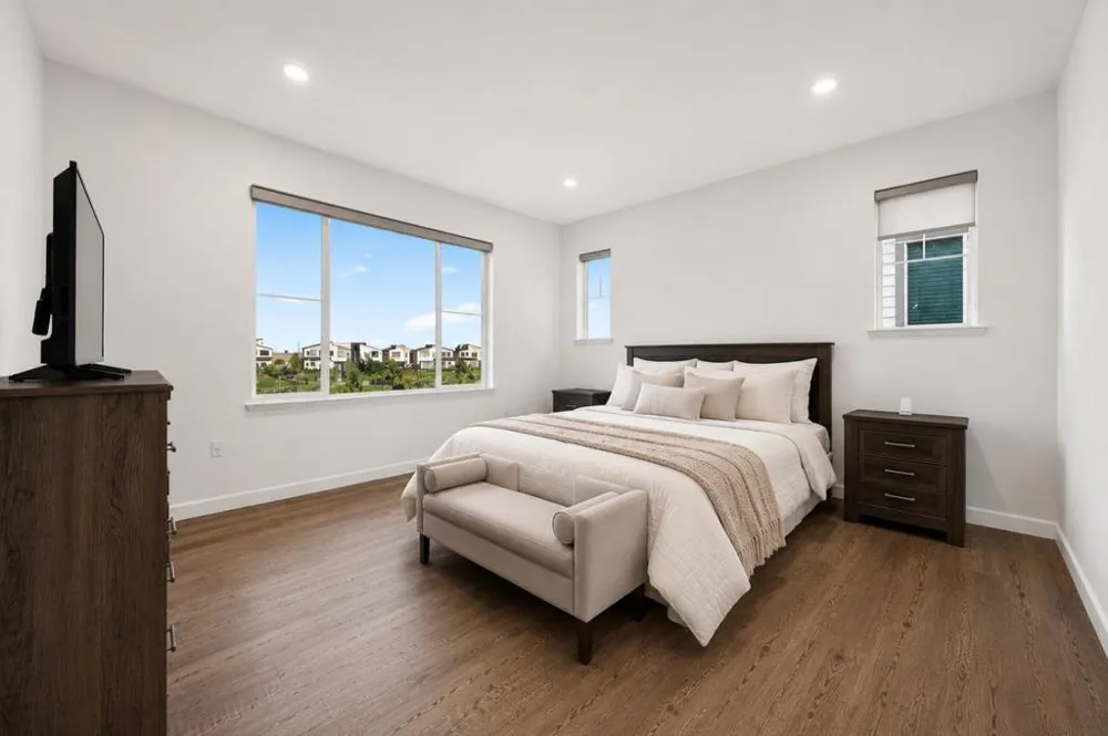 2466 Shore Vista Fairfield, CA 94533