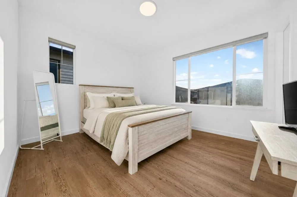 2466 Shore Vista Fairfield, CA 94533