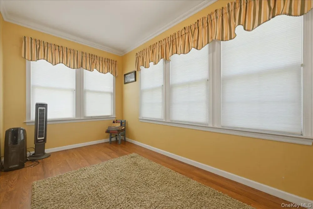 11 Moeller Street Hicksville, NY 11801