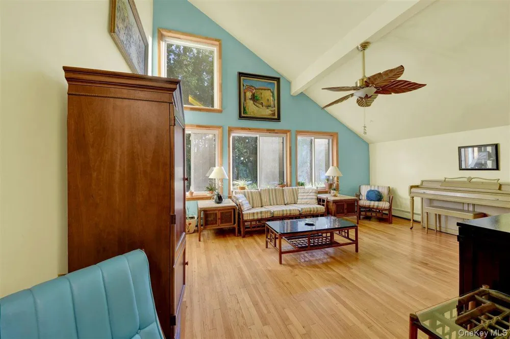 2 Victor Lane Mahopac, NY 10512