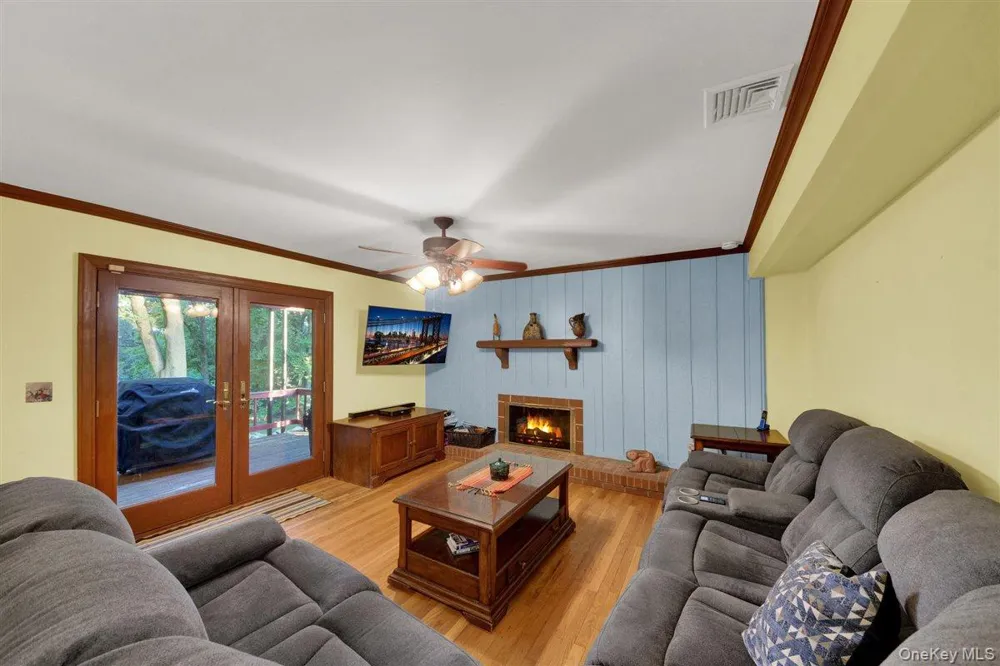 2 Victor Lane Mahopac, NY 10512