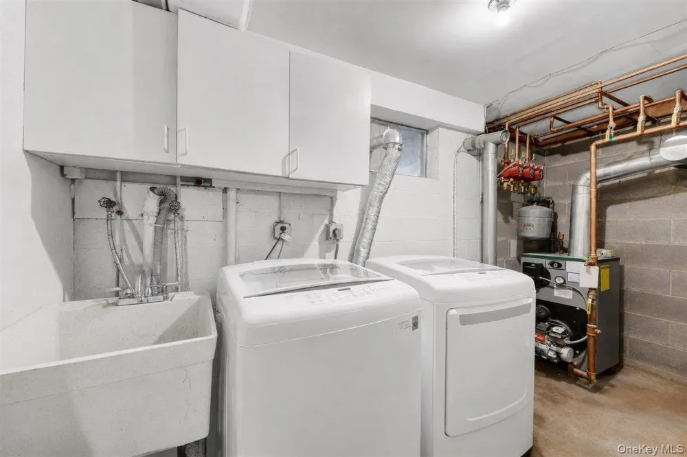 2 Victor Lane Mahopac, NY 10512