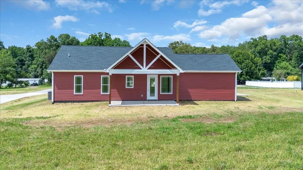 1481 Smartt Station Rd Morrison, TN 37357