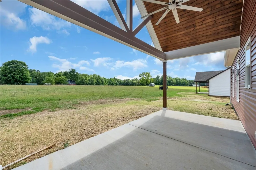 1481 Smartt Station Rd Morrison, TN 37357