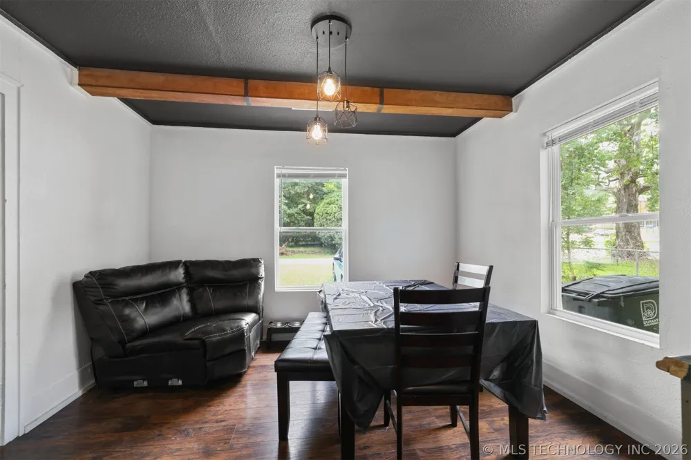 1320 4th Avenue Durant, OK 74701