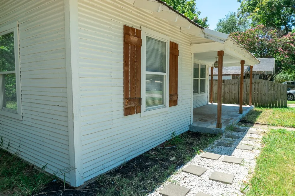 1320 4th Avenue Durant, OK 74701