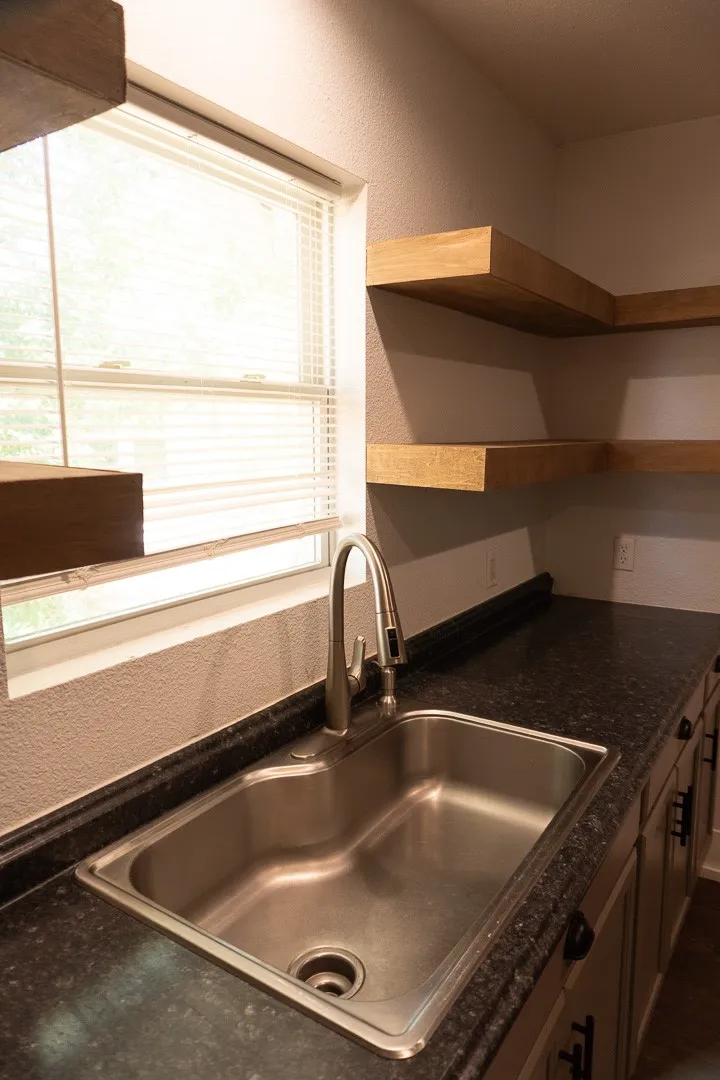 1320 4th Avenue Durant, OK 74701