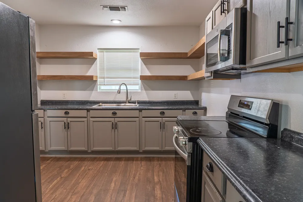 1320 4th Avenue Durant, OK 74701