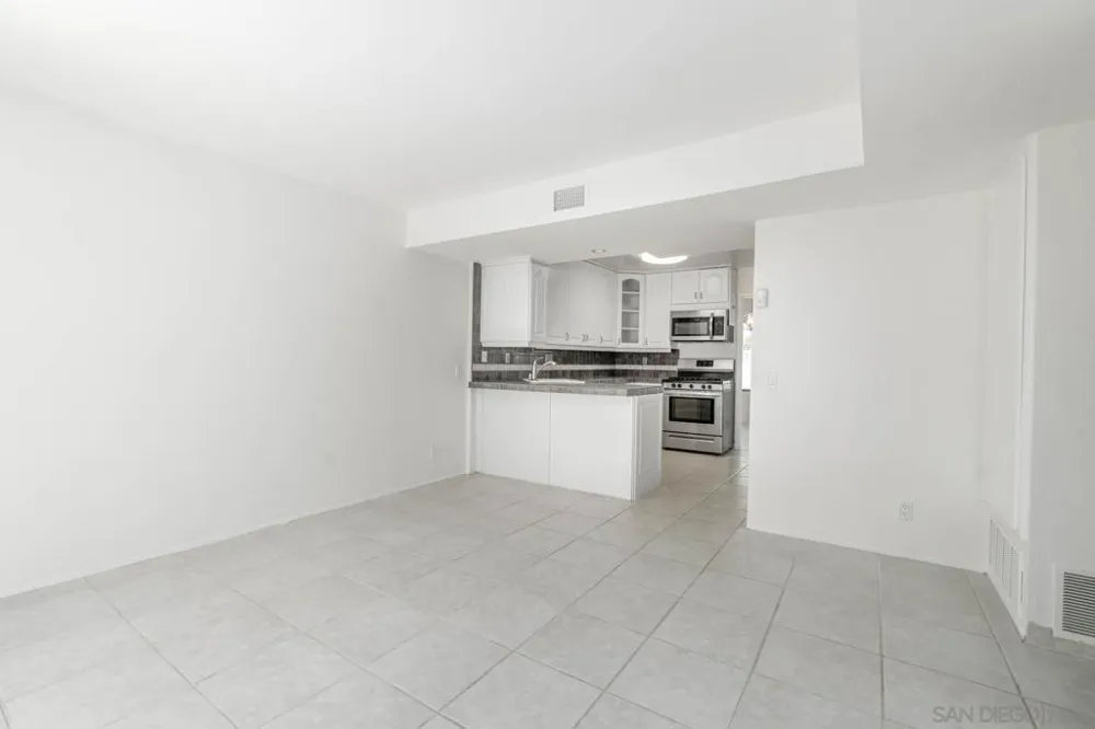 10220 Caminito Pitaya San Diego, CA 92131