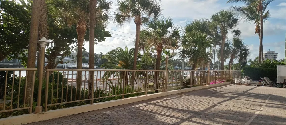 1021 Hillsboro Mile #204 Hillsboro Beach, FL 33062