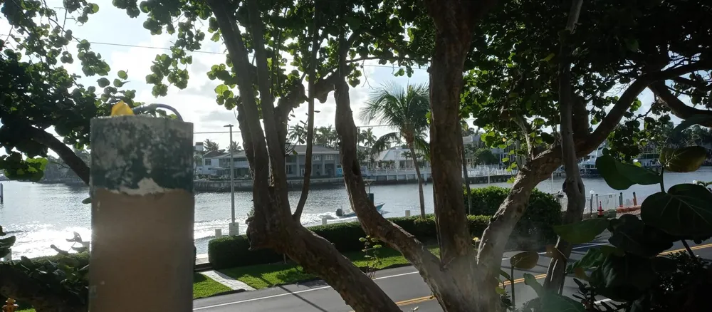 1021 Hillsboro Mile #204 Hillsboro Beach, FL 33062