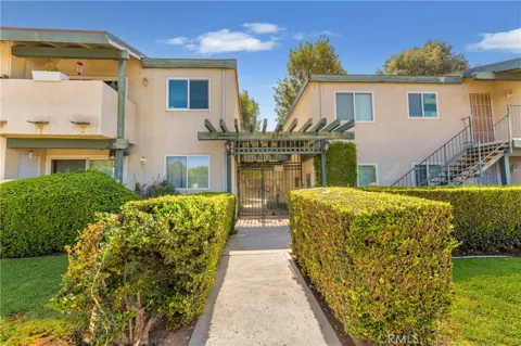 10636 Woodley Avenue #34