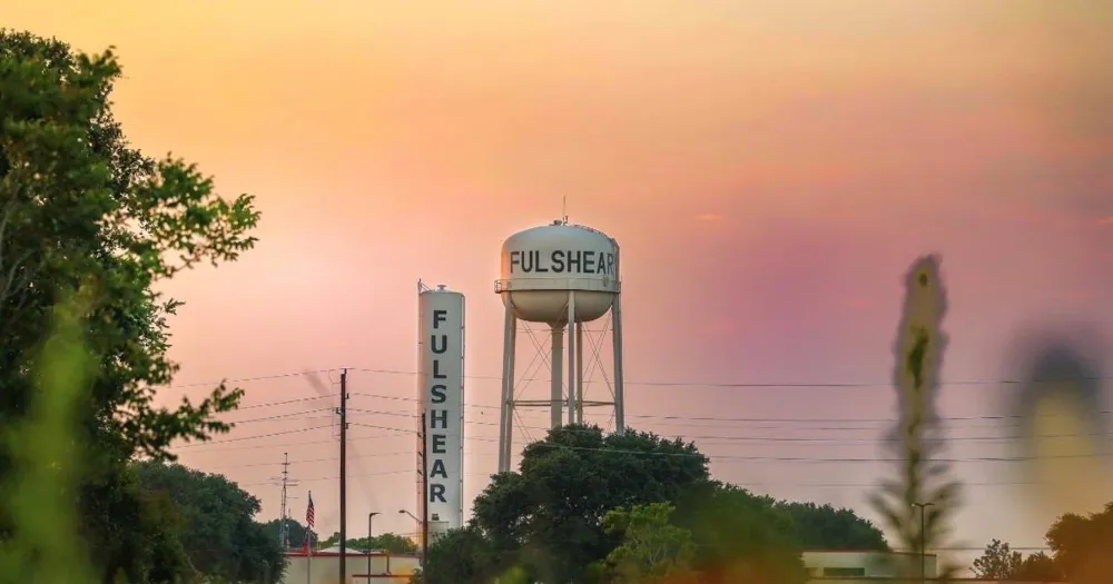 7642 Dixon Road Fulshear, TX 77441