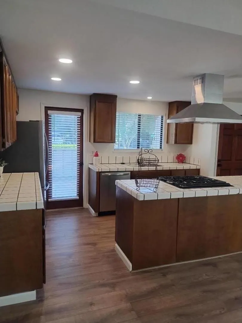 2701 Amberwood Lane Santa Cruz, CA 95065