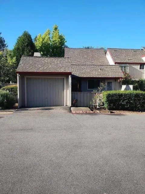 2701 Amberwood Lane