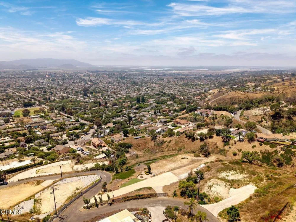 55 Santa Cruz Way Camarillo, CA 93010