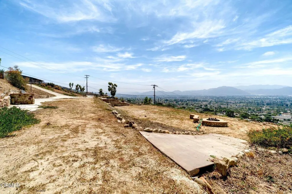 55 Santa Cruz Way Camarillo, CA 93010