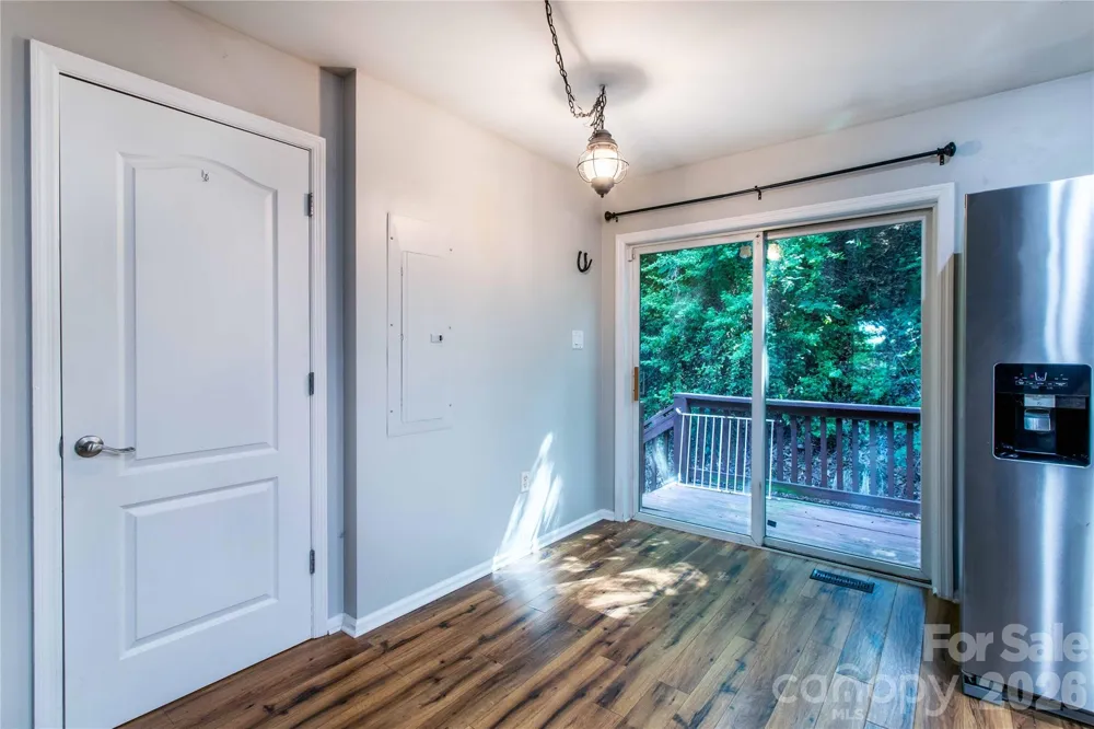 142 Blake Drive Canton, NC 28716