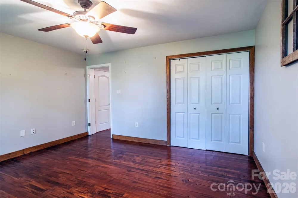 142 Blake Drive Canton, NC 28716