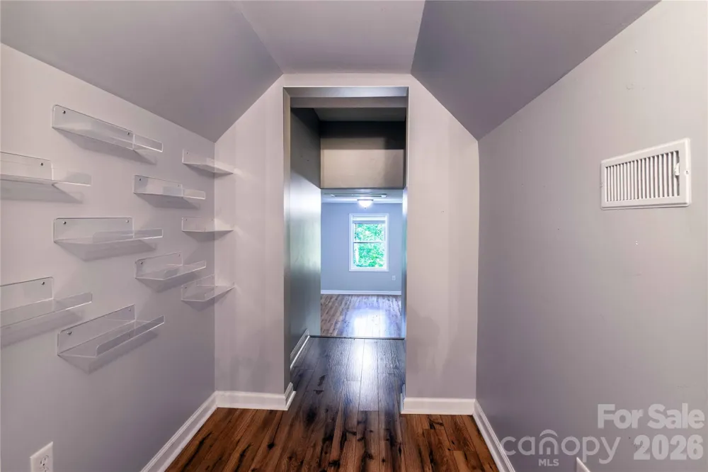 142 Blake Drive Canton, NC 28716